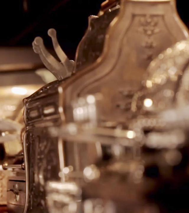 "Geistesblitze: Kriminelle Ideen": Alte Registrierkassen.