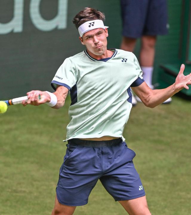 Daniel Altmaier in Halle in Aktion