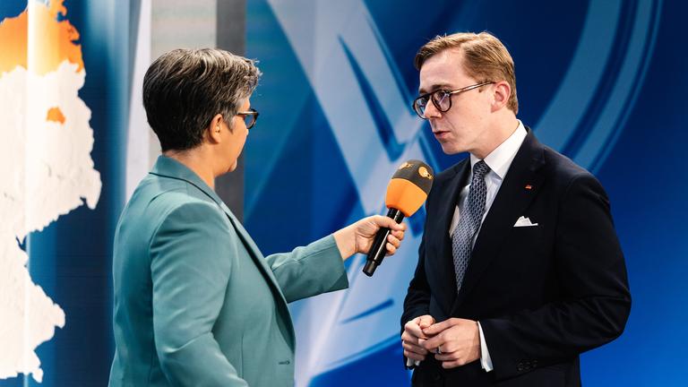 Philipp Amthor (CDU) mit einer Reaktion zu den Wahlen in Mecklenburg-Vorpommern und Berlin.