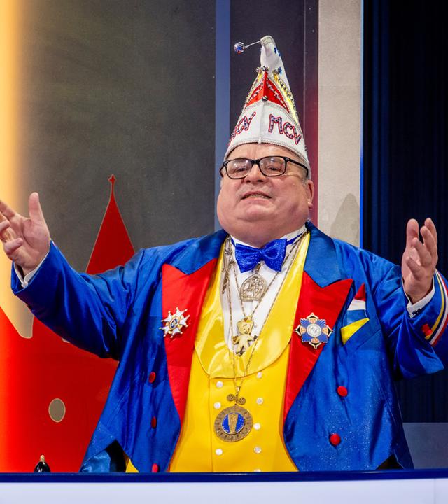 Sitzungspräsident Andreas Schmitt bei "Mainz bleibt Mainz, wie es singt und lacht"