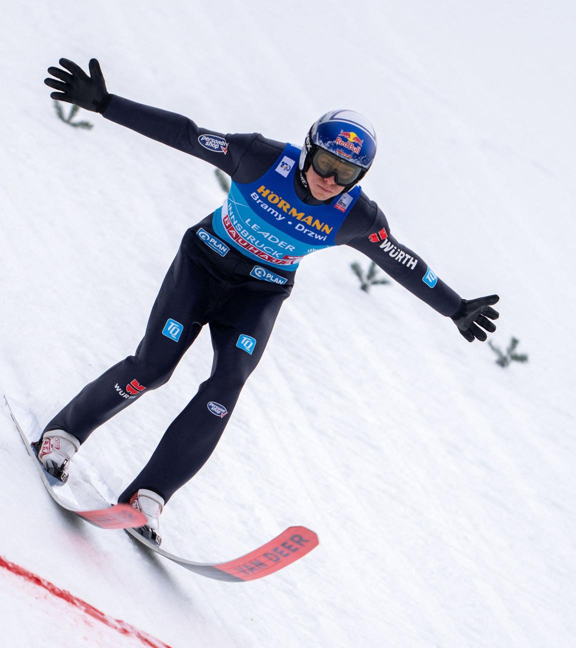 Skispringer Andreas Wellinger bei der Qualifikation zum Vierschenzentournee-Springen in Innsbruck