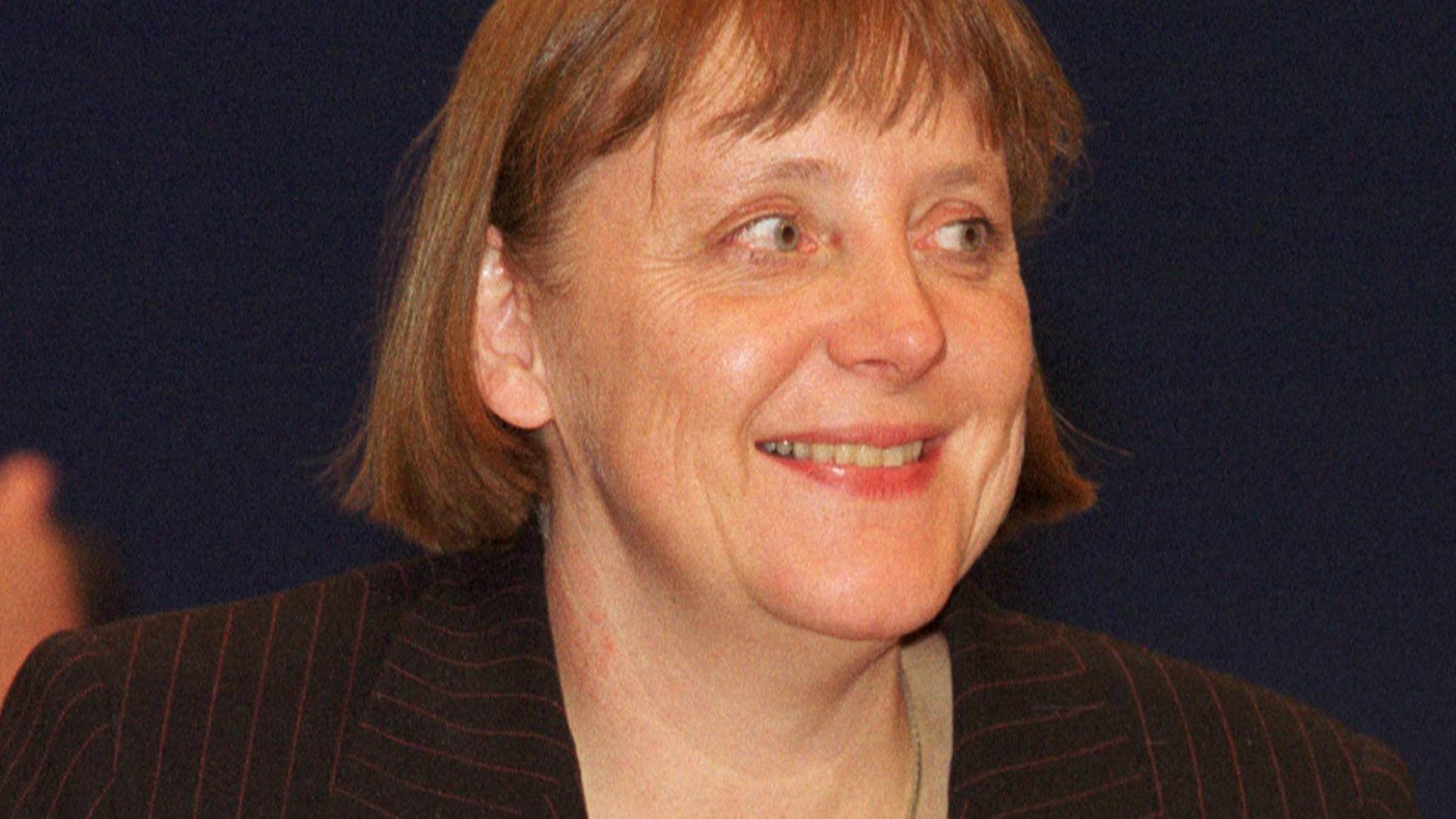 Archiv: Angela Merkel am 10.04.2000 in Essen