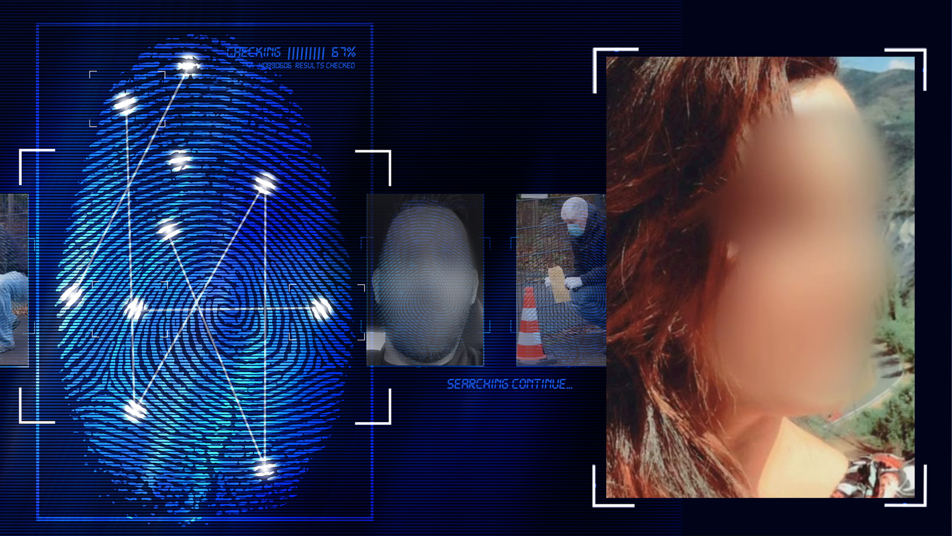 Seitlich aufgenommenes Portaitfoto einer 34 Jahre alten Frau, im Hintergrund eine Bergkulisse schemenhaft zu erkennen. Rötlichbraune Haare, schulterlang, ein gemustertes Oberteil ist zu erkennen. Das Gesicht wurde im Bild technisch verfremdet. Links daneben: Lichtschematische Darstellung eines Fingerabdrucks.