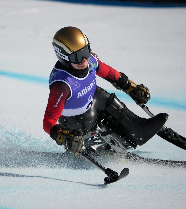 Anna-Lena Forster startet im alpinen Skisport in der Abfahrt der Frauen (Sitzend) bei den Winter Paralympics 2026.
