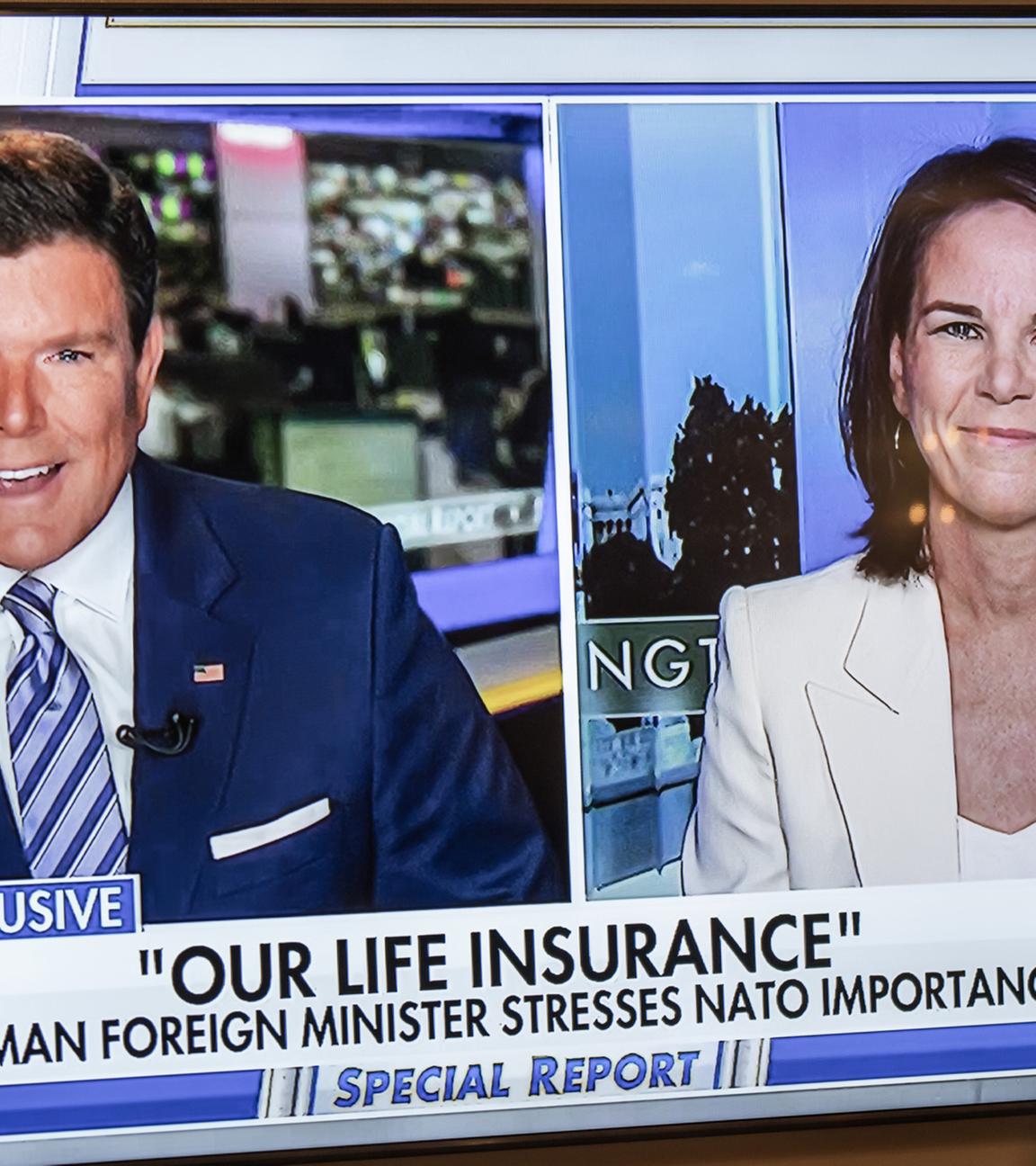 Annalena Baerbock ist auf einem TV Bildschirm des TV-Senders Fox News während eines Interviews mit Bret Baier zu sehen. (14.09.2023)