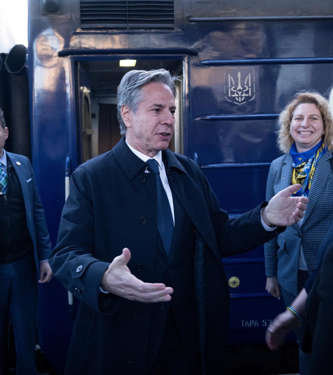 US-Außenminister Antony Blinken bei seiner Ankunft in der Ukraine am Bahnhof Kiew-Pasaschyrskyi in Kiew.