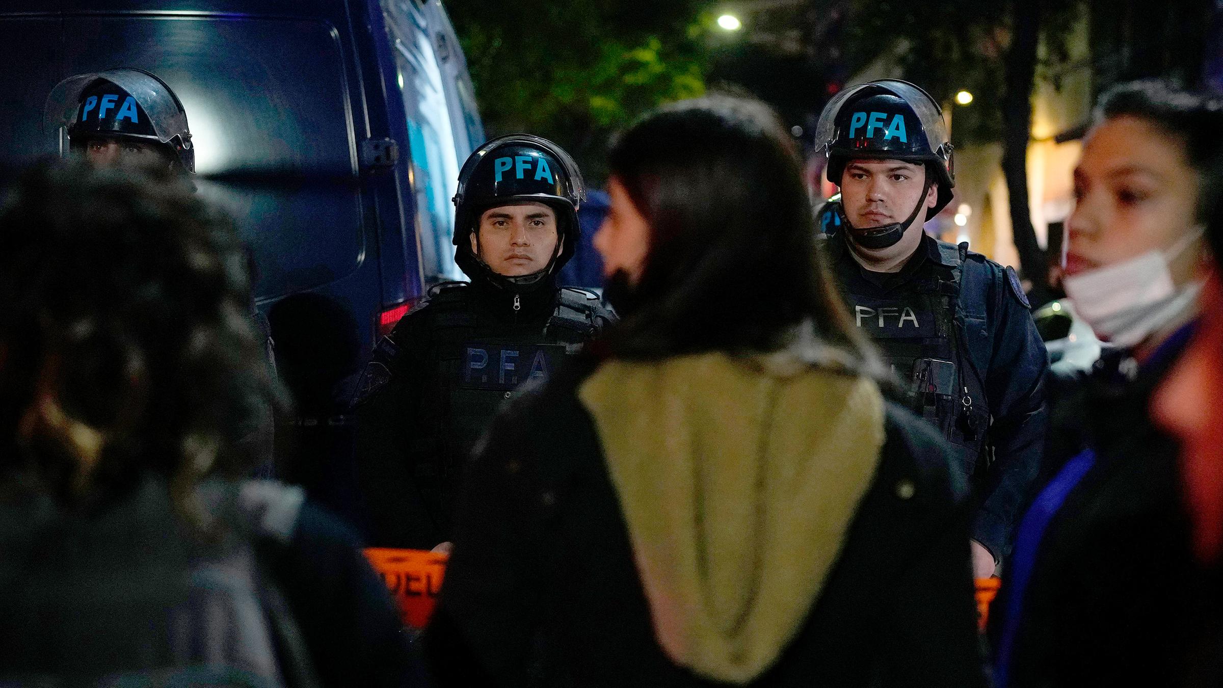 Argentiniens Vize-Präsidentin Cristina Kirchner entgeht mutmaßlichem Attentat