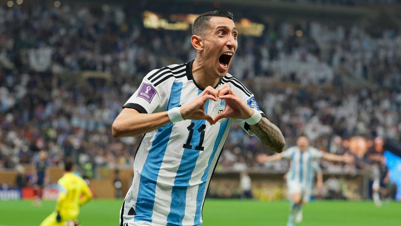 Weltmeister Di Maria kündigt AlbicelesteRücktritt an ZDFheute