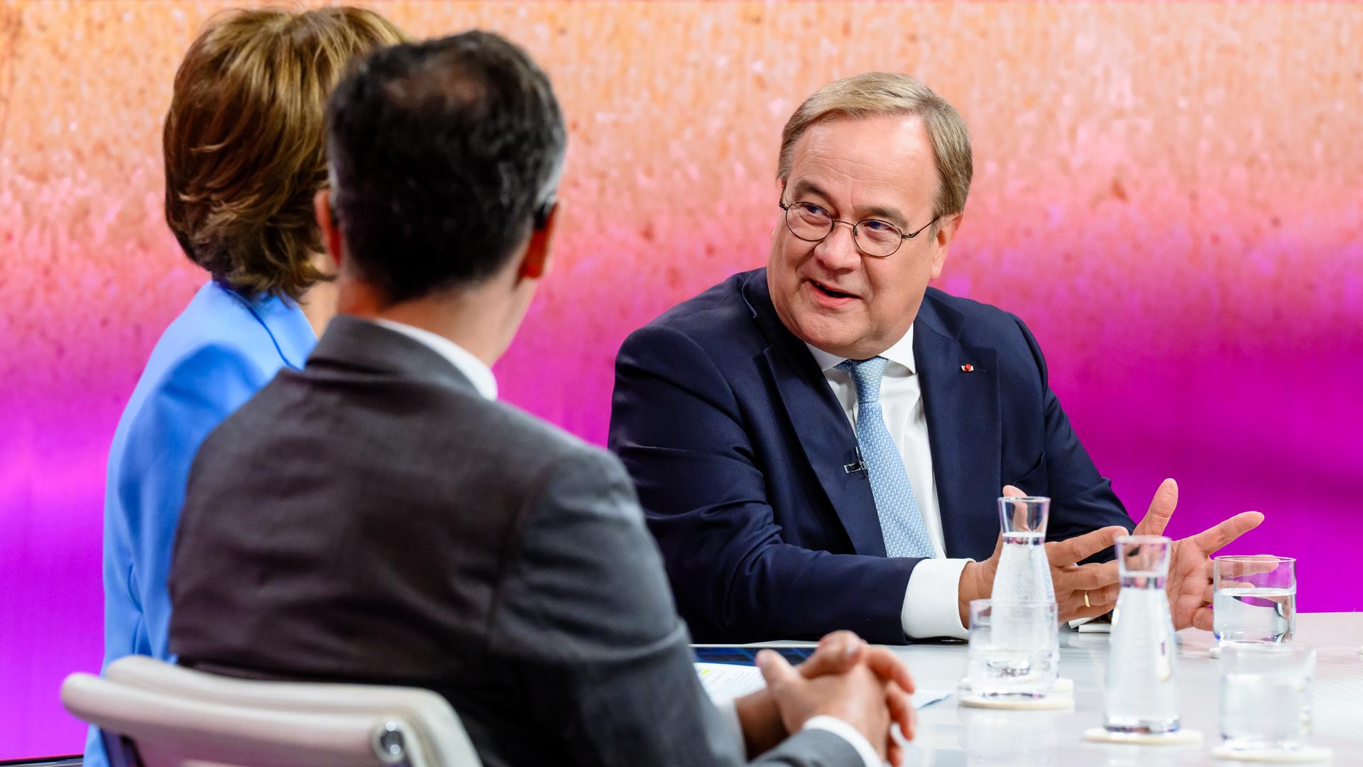 Armin Laschet bei Maybrit Illner am 10. September 2026