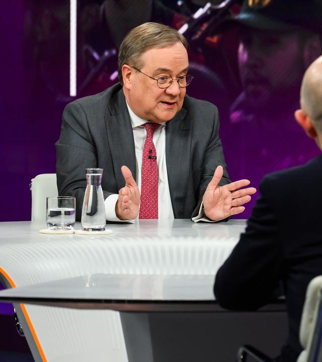 Armin Laschet bei Maybrit Illner