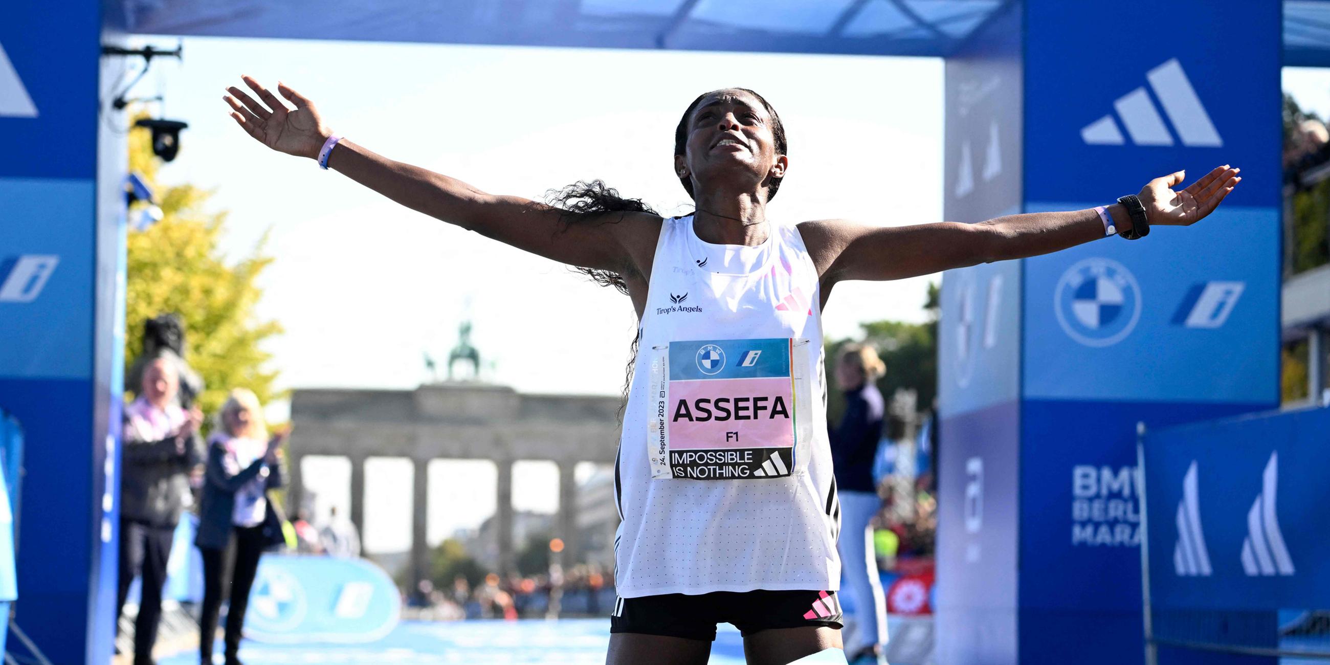 Tigist Assefa auf dem Berliner Marathon am 24.09.23.