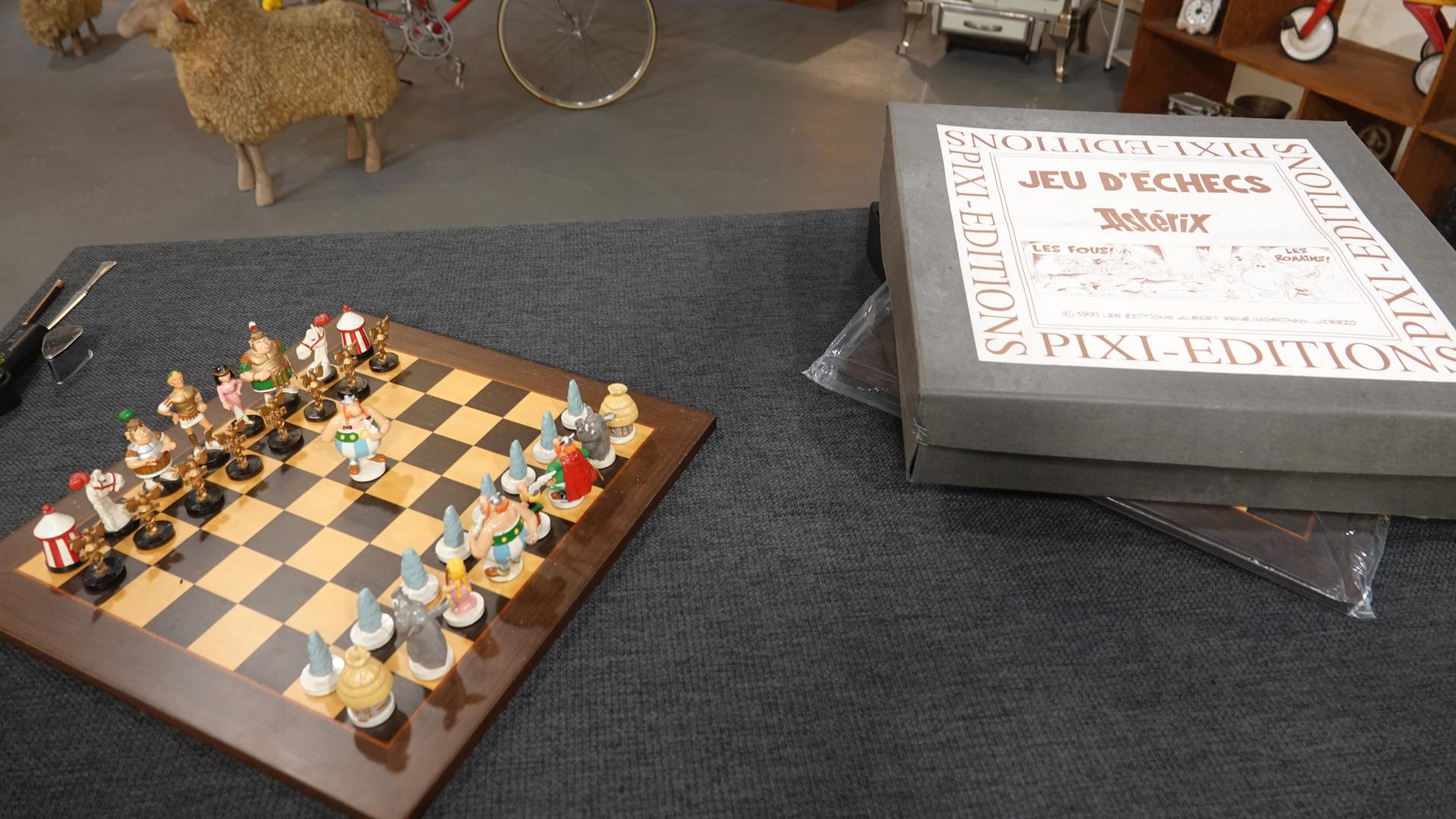 "Asterix & Obelix"-Schachspiel