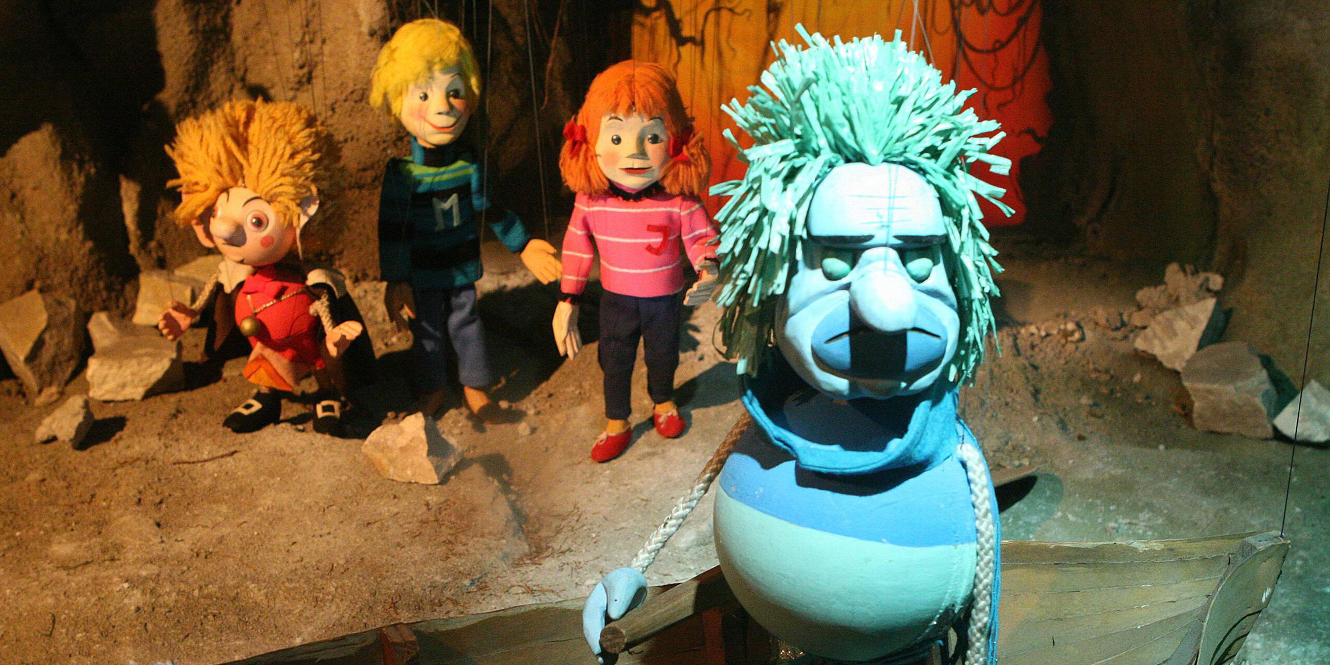 Marionettenfiguren aus "Kleiner König Kalle Wirsch"