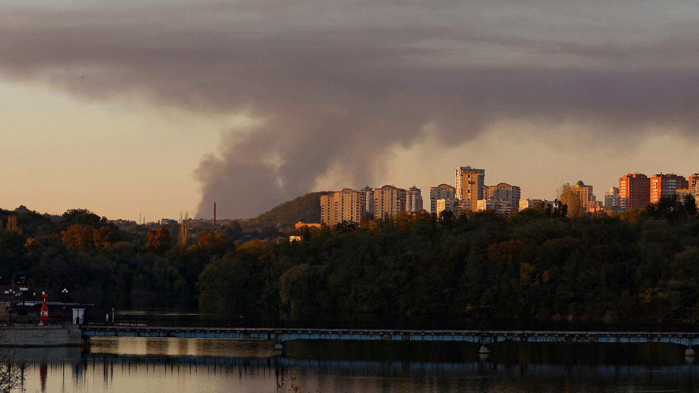 Rauch über Avdiivka