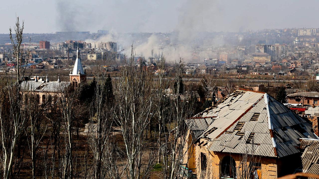 Ukraine: Russland mit Teilerfolg in Bachmut