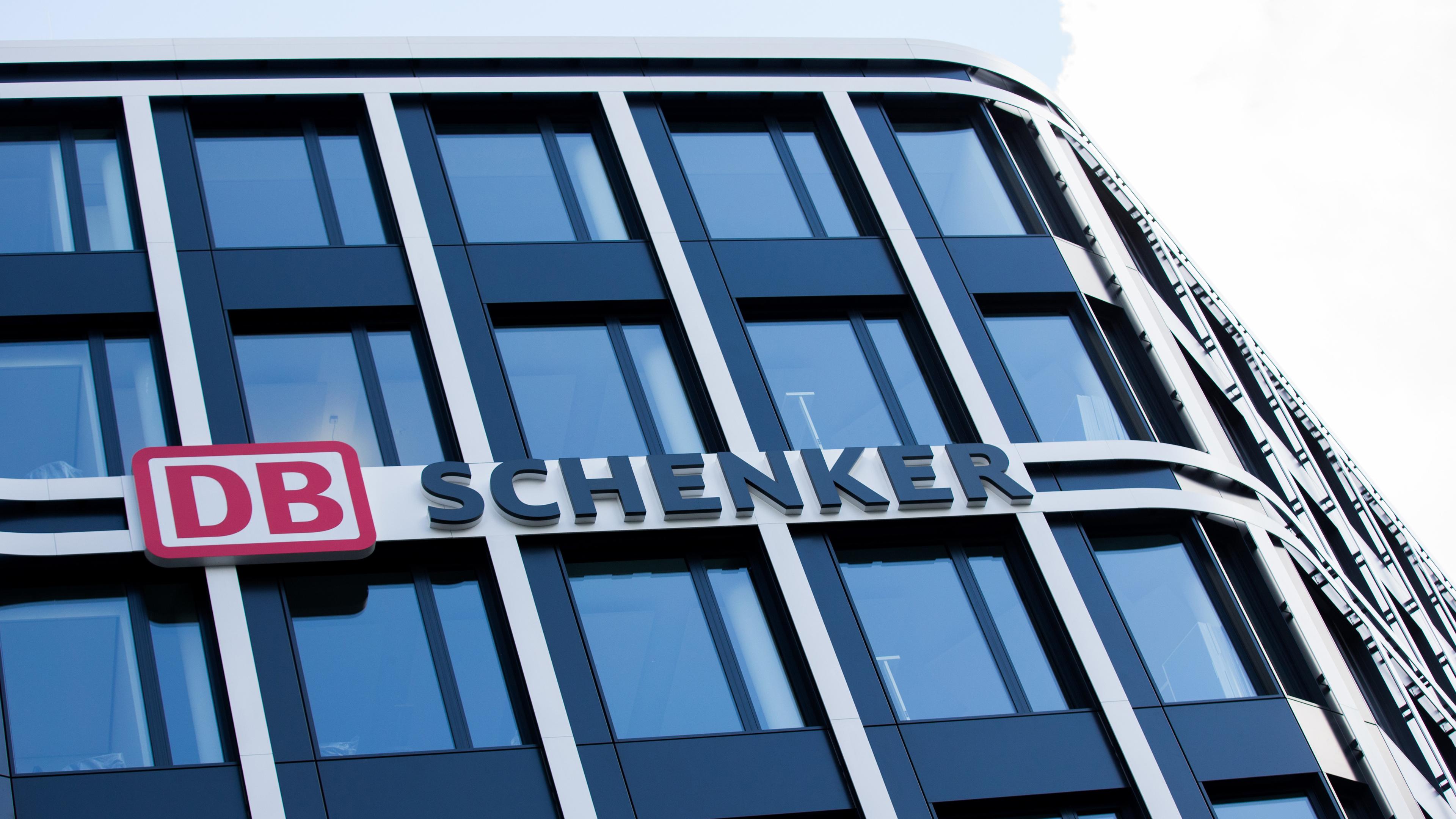 Die Zentrale von DB Schenker, der Logistiktochter der Deutschen Bahn, aufgenommen am 03.05.2016
