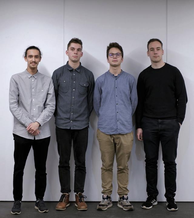Die junge Jazz-Band Bluff als Gruppenfoto 