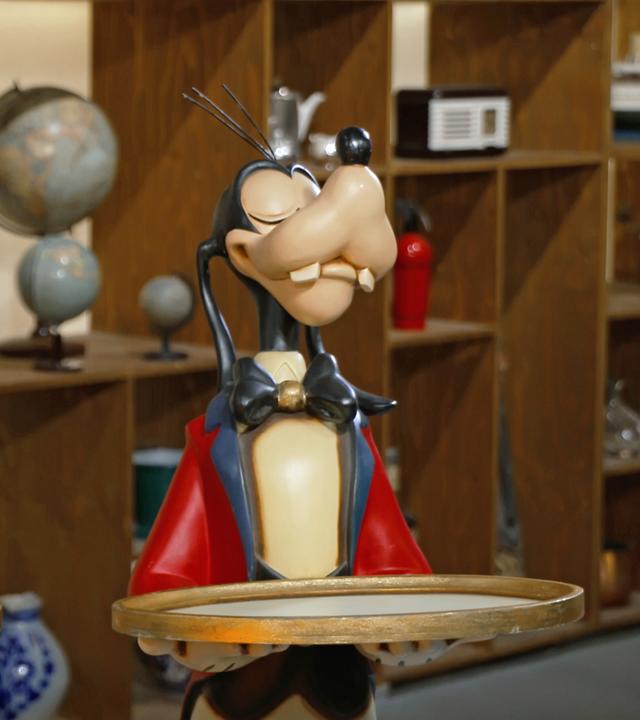 Zwei Goofy-Figuren aus den 1980er-Jahren