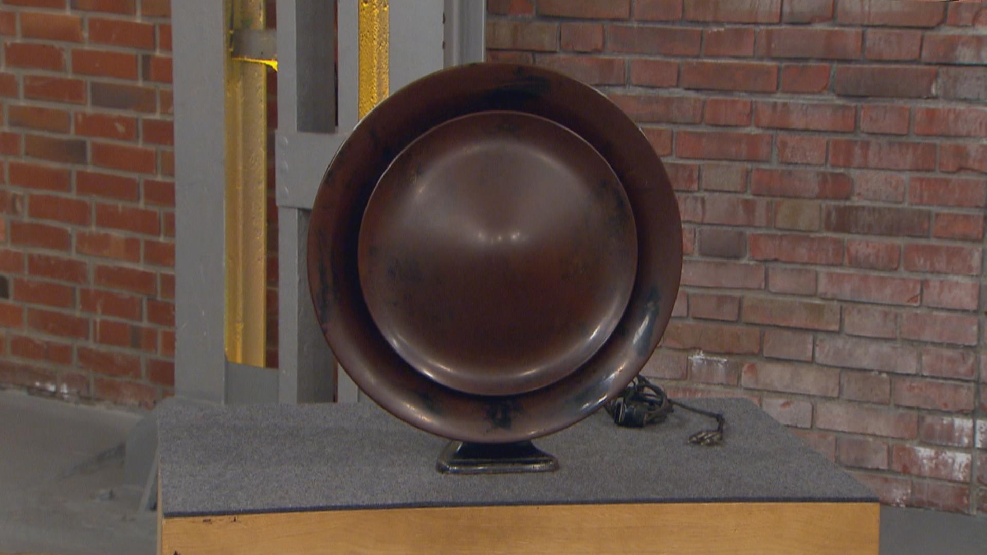 Bakelit-Lautsprecher von Philips 