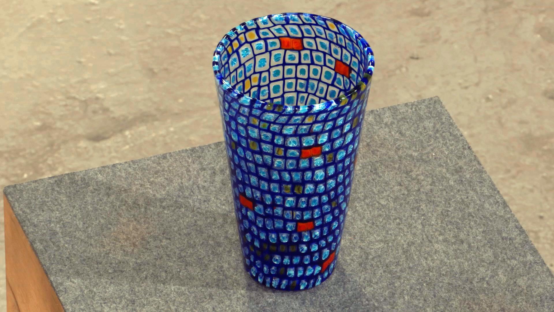 Eine kunstvolle Murano-Vase von Gianni Versace