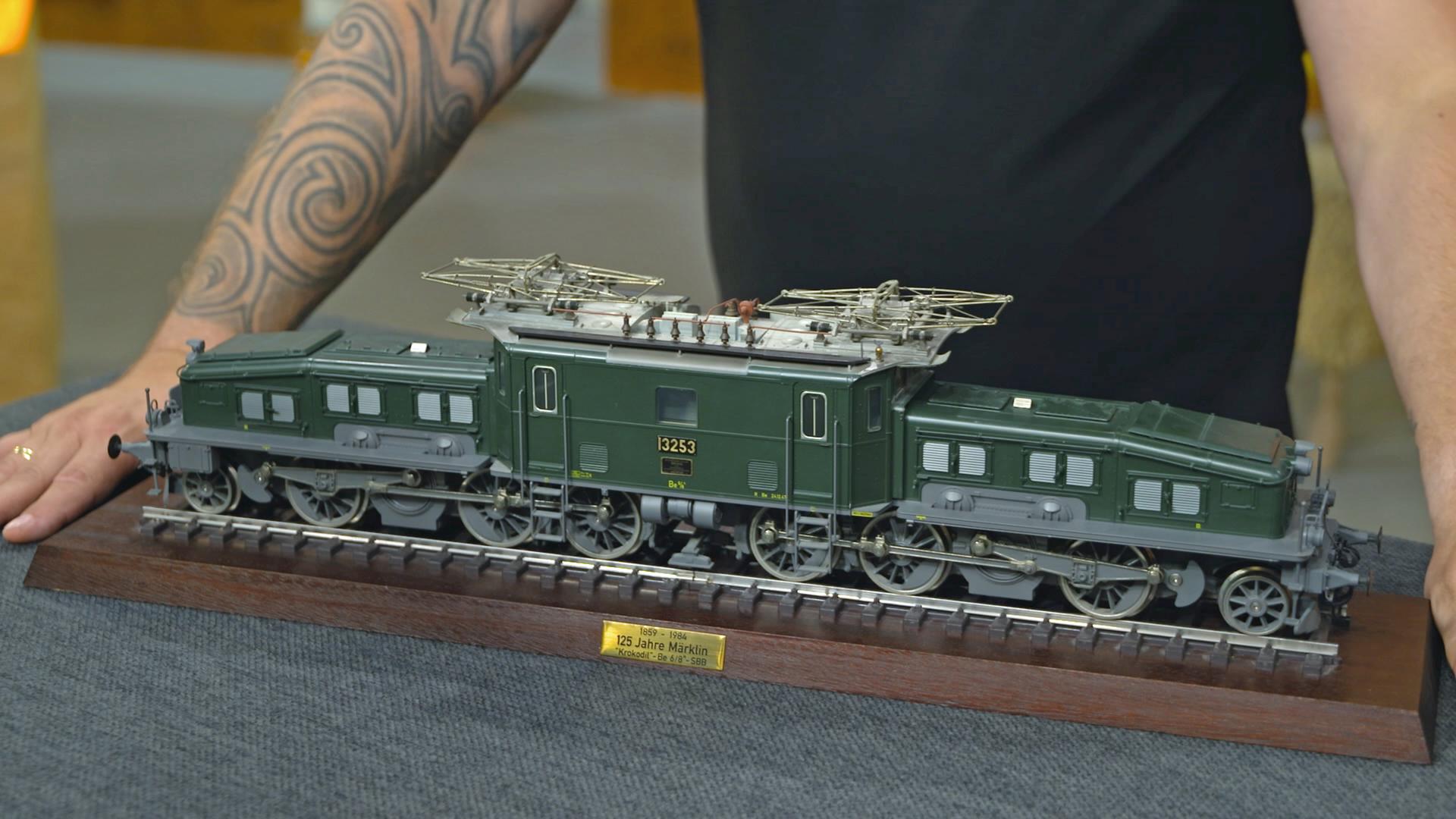 Eine Krokodil-Lokomotive von Märklin.