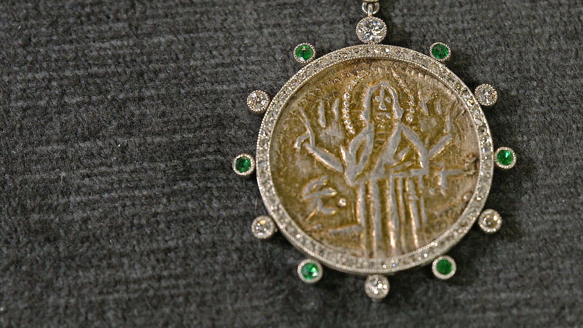 Historische, silberne Anhängerkette.