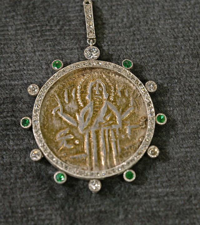 Historische, silberne Anhängerkette.