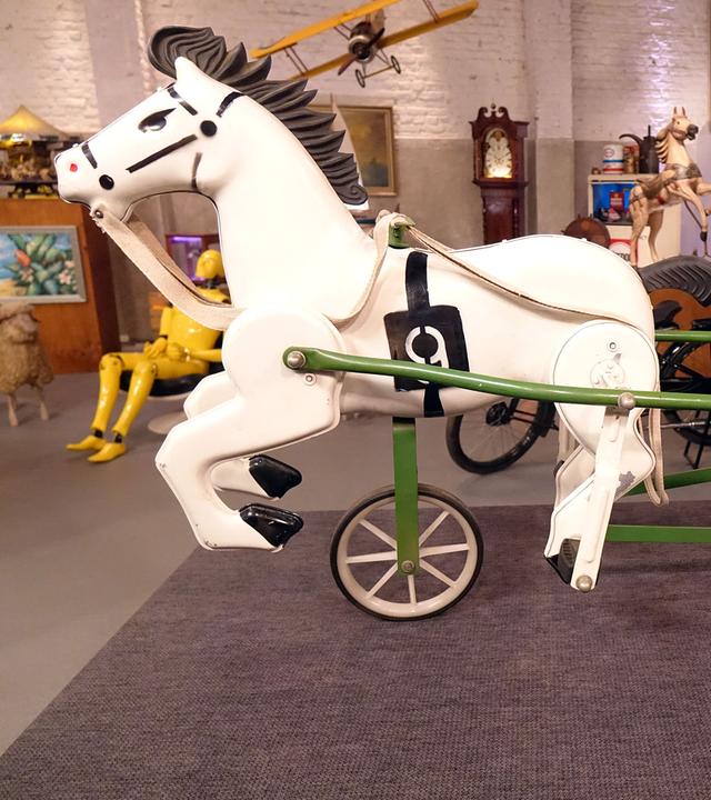 Pedalpferd aus den 70er Jahren