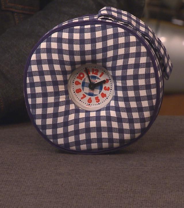 Kissenwecker "Kiss Kiss"