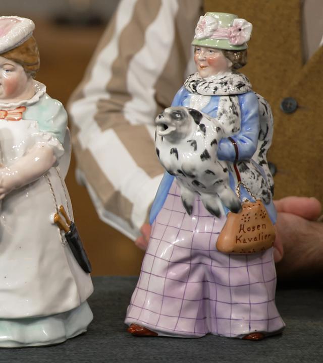 Drei Figurenkannen aus den 1920er-Jahren