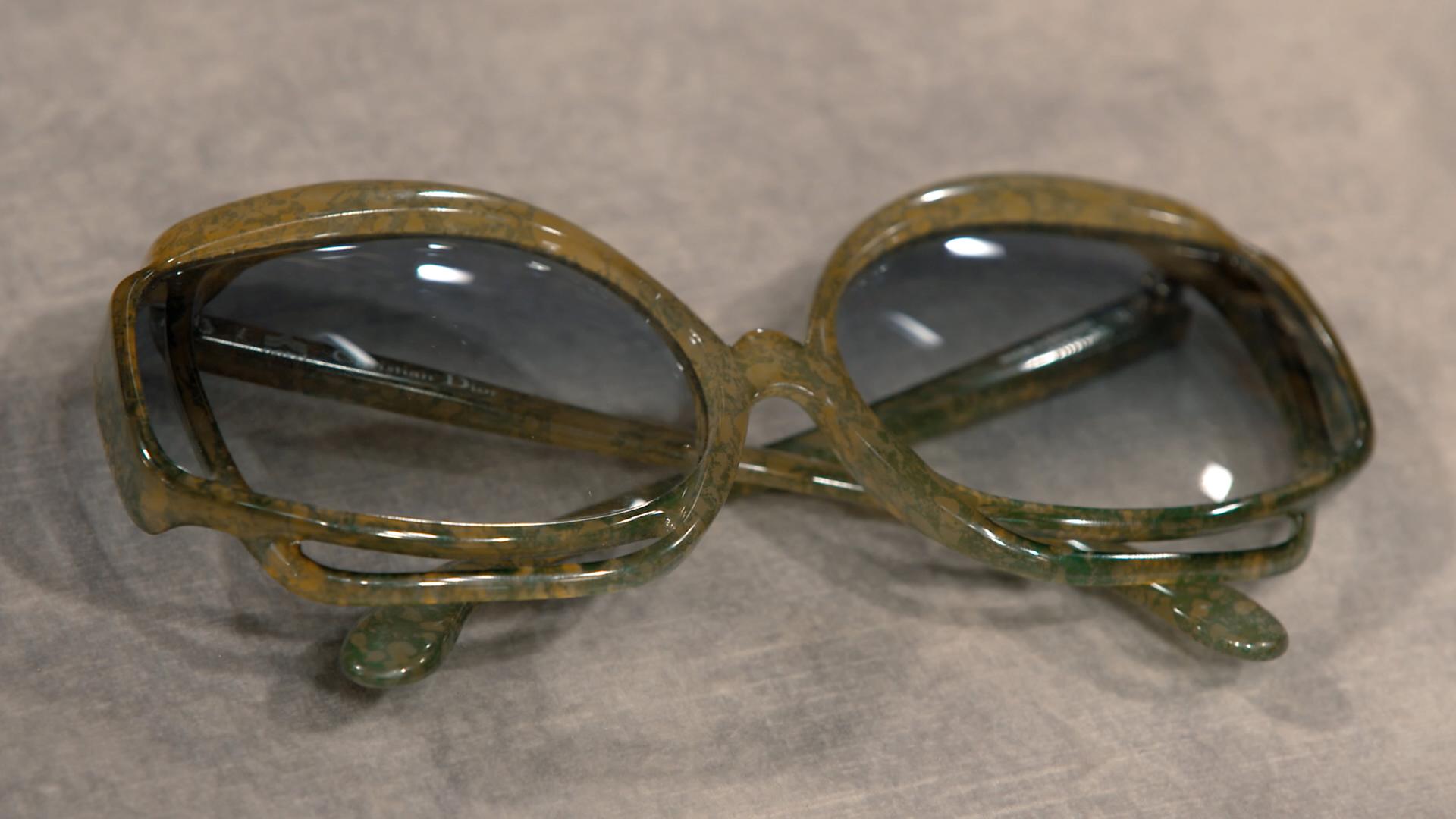 Eine Sonnenbrille aus den 1970er-Jahren von Christian Dior