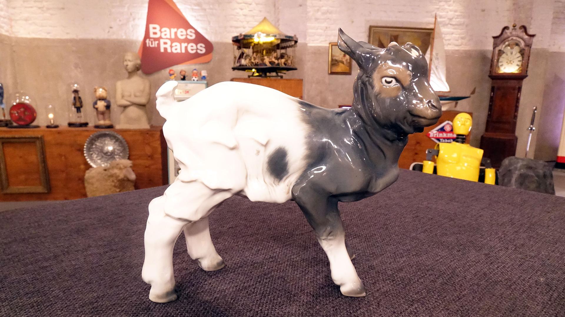 Zicklein aus Porzellan.