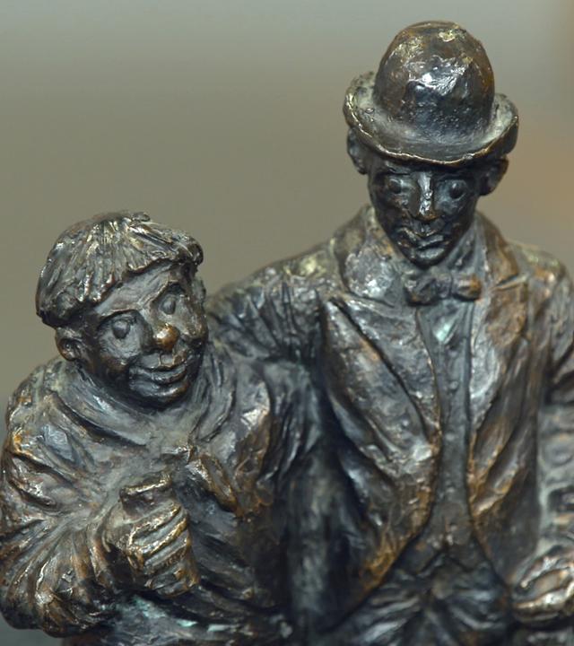 Bronzeskulptur der Kölner Buben Tünnes und Schäl.