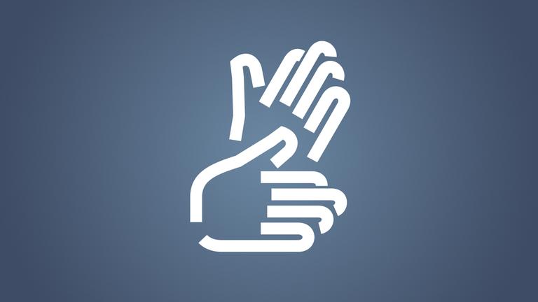 Zwei weiße stilisierte gestikulierende Hände auf blauem Untergrund: Icon für Gebärdensprache / Barrierefreiheit