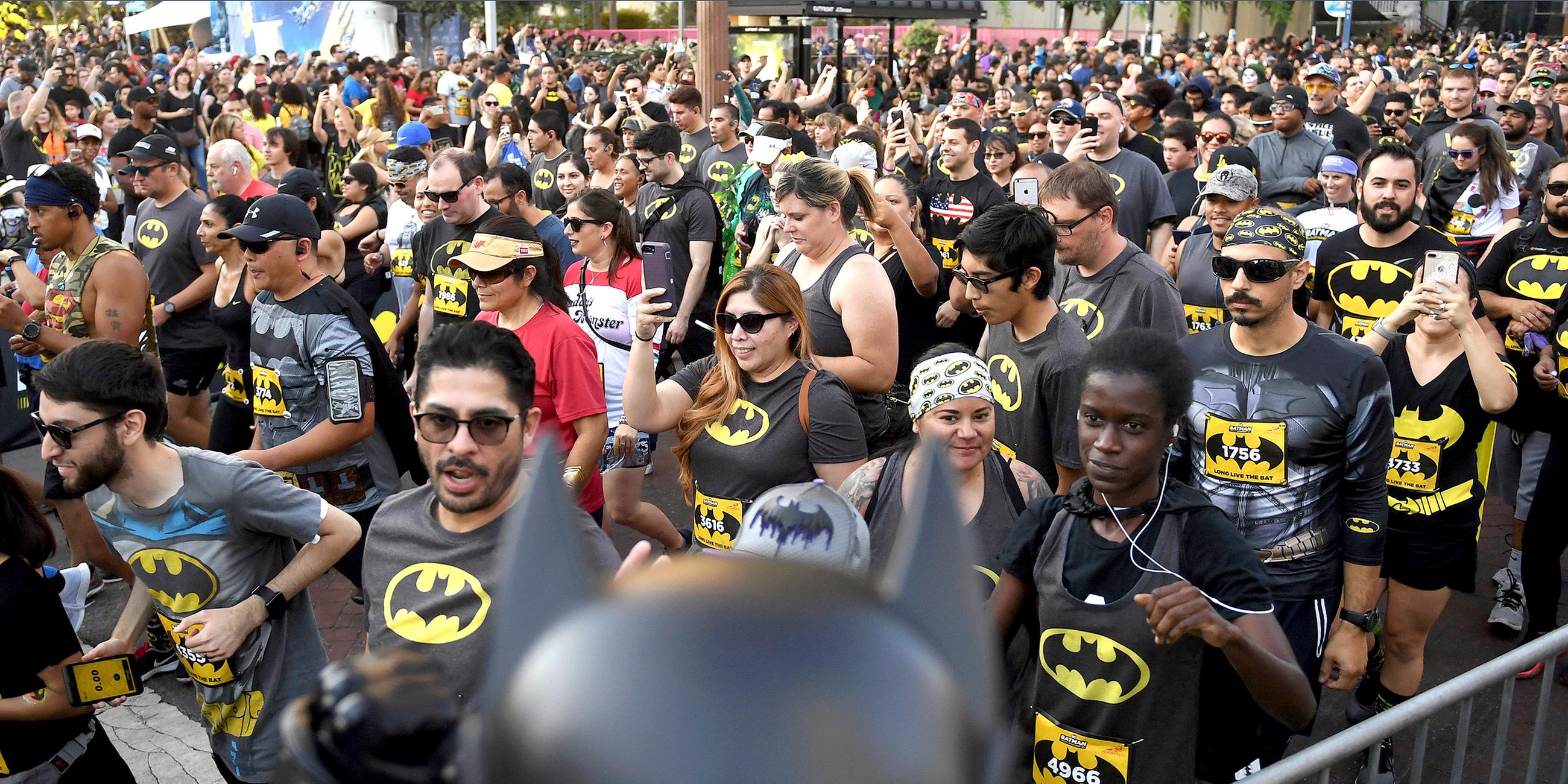 Start des Bat-Laufs anlässlich des 80. Geburtstags der Comicfigur Batman in Los Angeles
