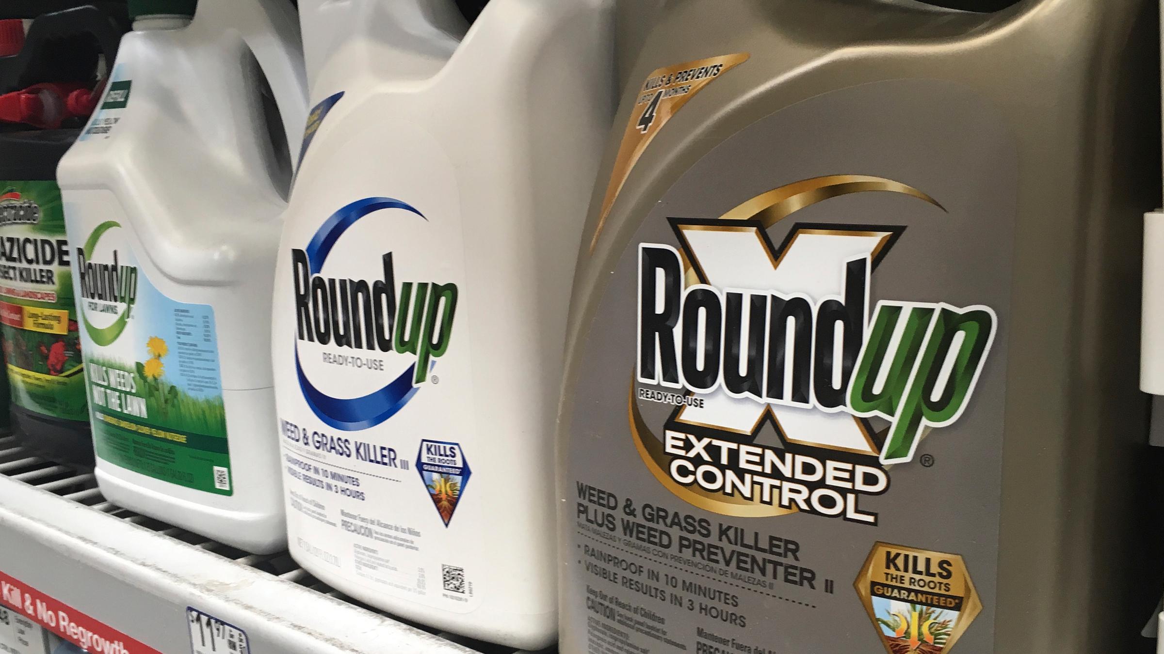 Roundup weed killer container 
