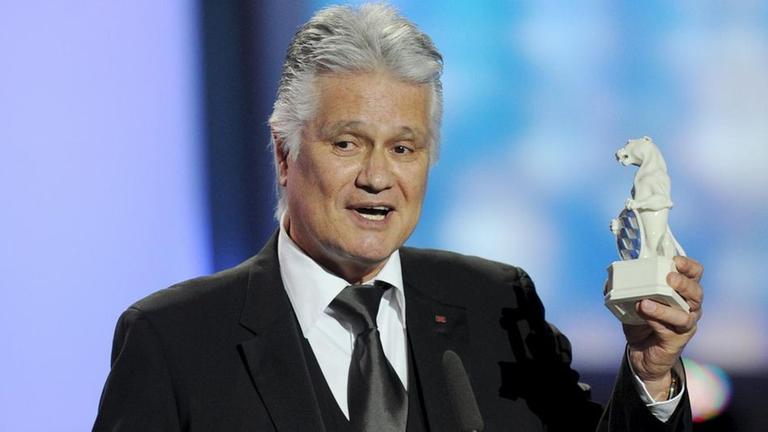 Bayerischer Fernsehpreis für Guido Knopp als Leiter der Reihe "Weltenbrand"