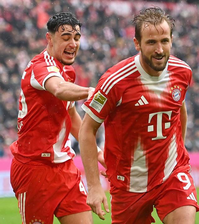 Harry Kane und Aleksandar Pavlovic am 22.02.26