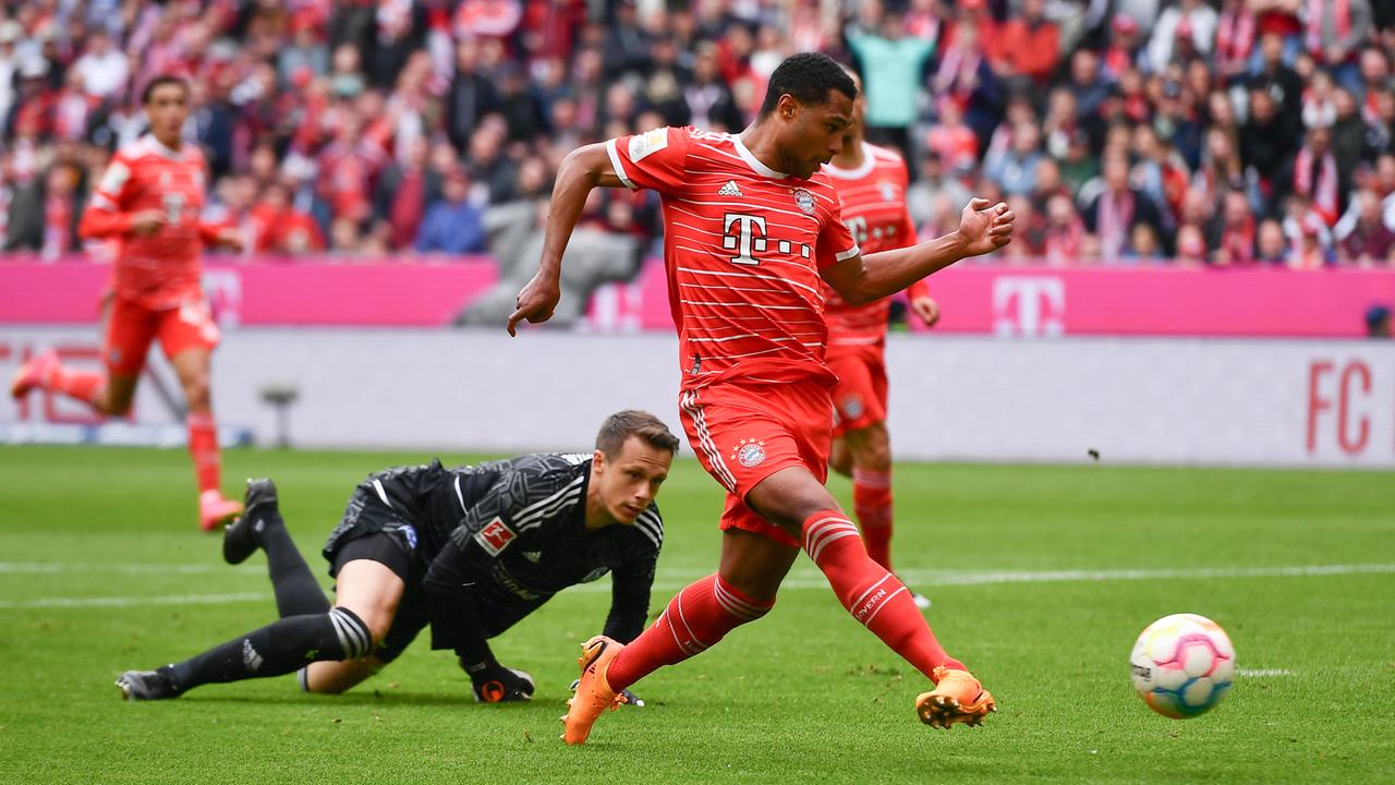 FC Bayern überrollt hilflose Schalker Bundesliga - Highlights