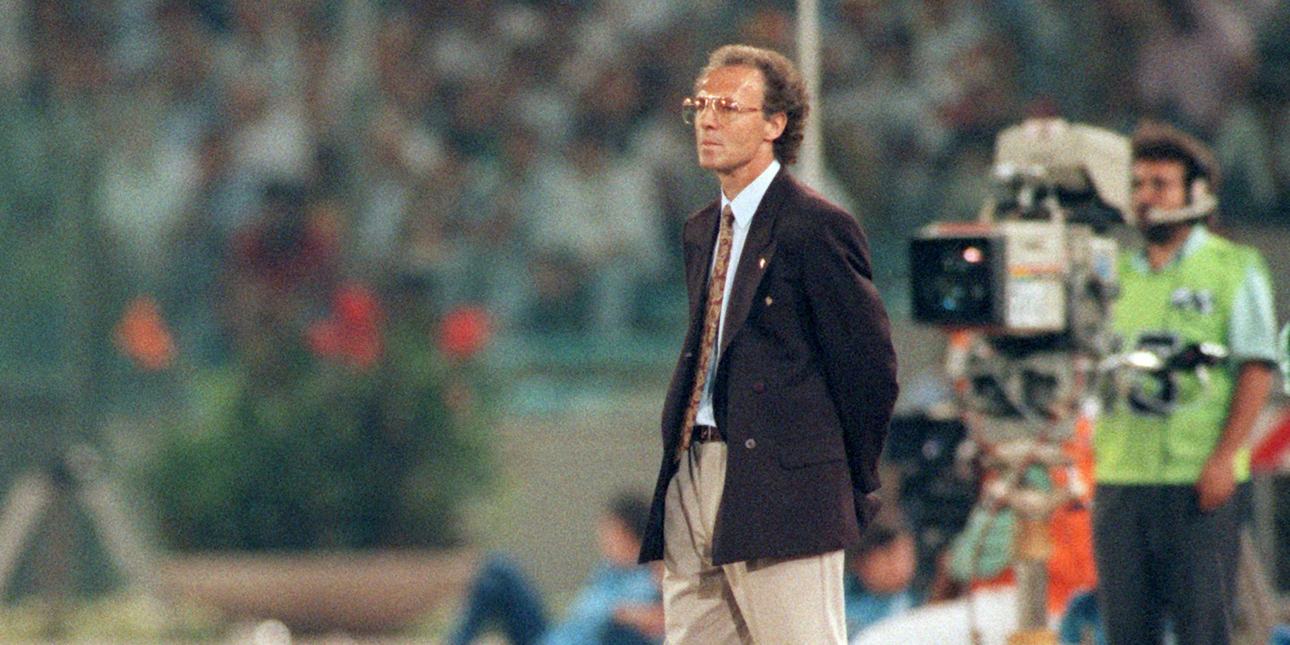 Franz Beckenbauer während des Endspiel der WM 1990