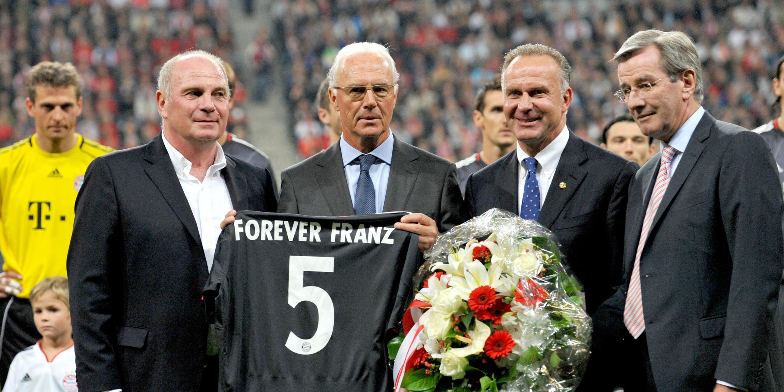 2010: Verspätetetes Abschiedsspiel beim FC Bayern