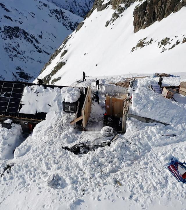 Lawine trifft Trifthütte