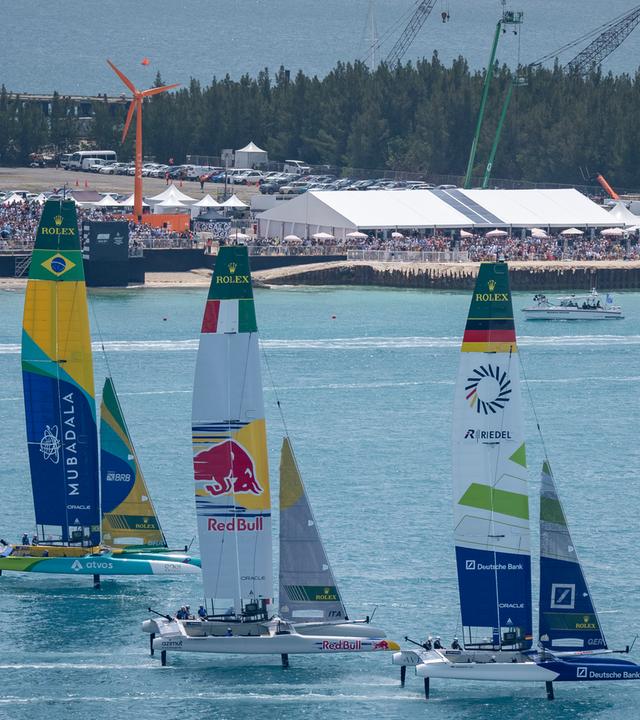 Die Segelkatamarane in Aktion beim Bermuda Sail Grand Prix 2026