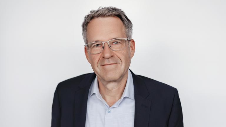 Porträt des ZDF-Landesstudioleiters für Mecklenburg-Vorpommern Bernd Mosebach