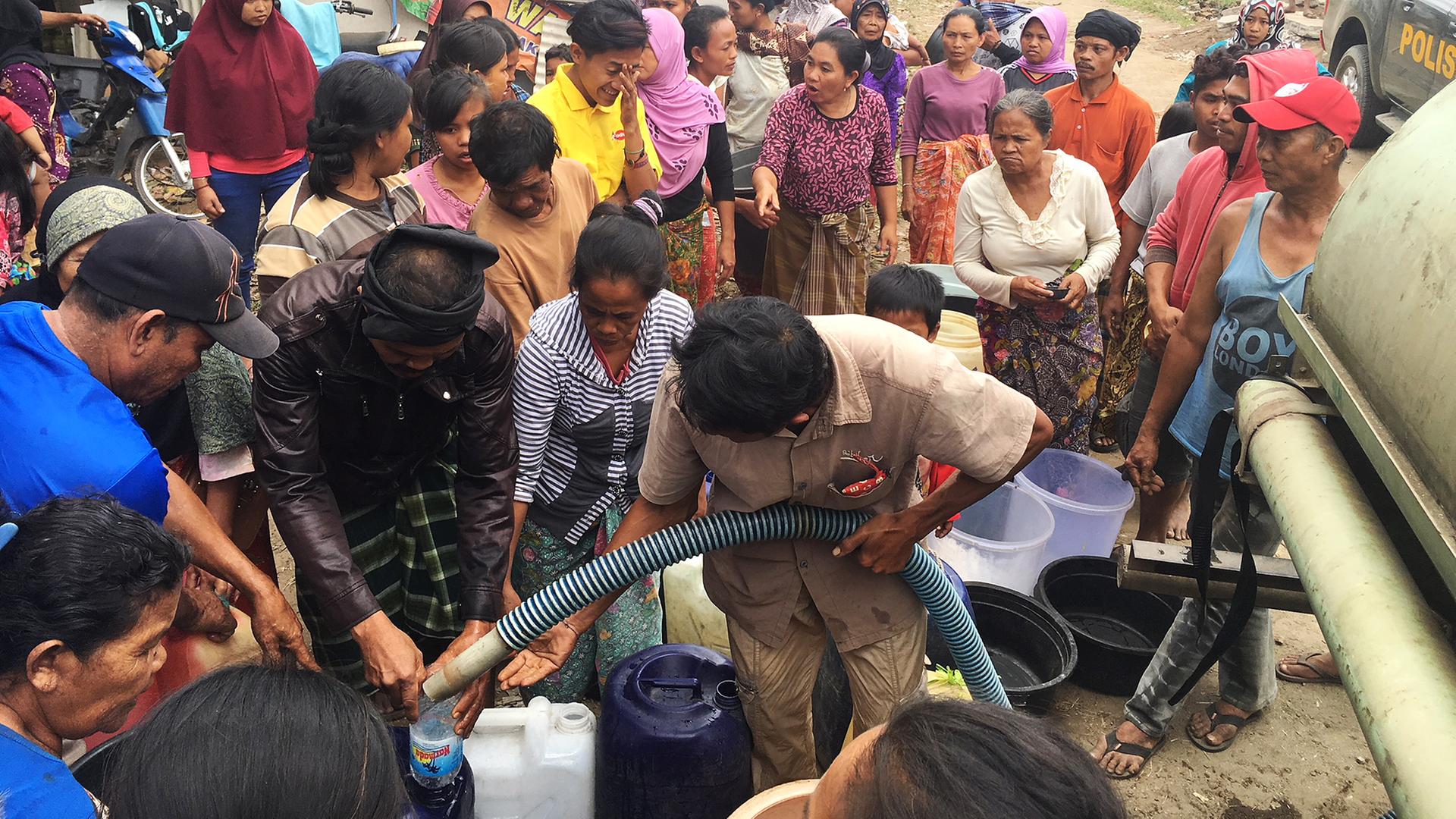 Wasserversorgung für die Bevölkerung in Rempek (Indonesien), aufgenommen am 12.08.2018