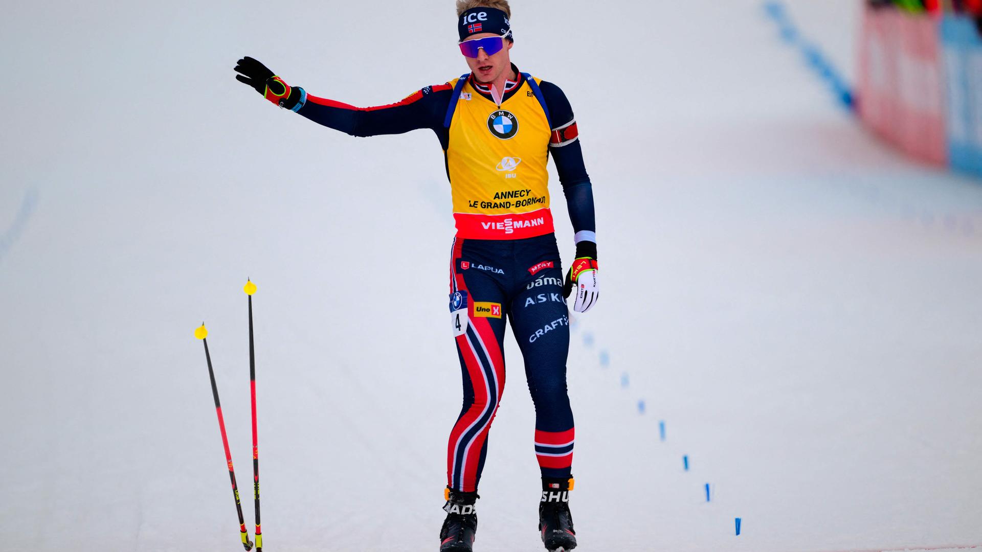 Biathlet Johan-Olav Botn gewinnt das Verfolgungsrennen in Le Grand Bornand