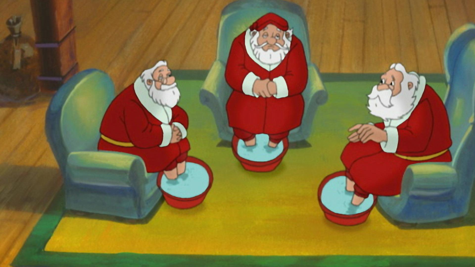 Drei Weihnachtsmänner sitzen mit den Füßen in Eimern voll dampfenden Wasser in einem Dreieck aus Sesseln.