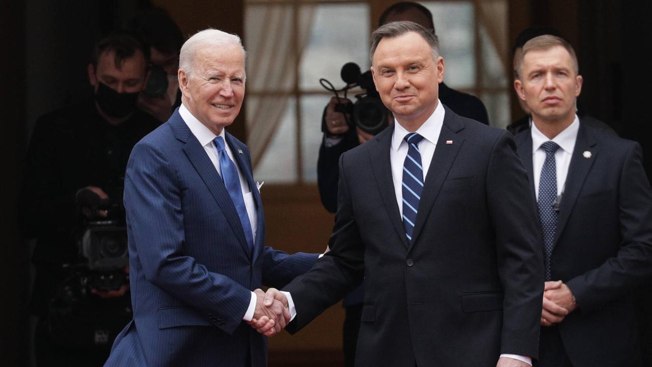 Nato Ostflanke US Pr sident Joe Biden Besucht Stolzes Polen ZDFheute