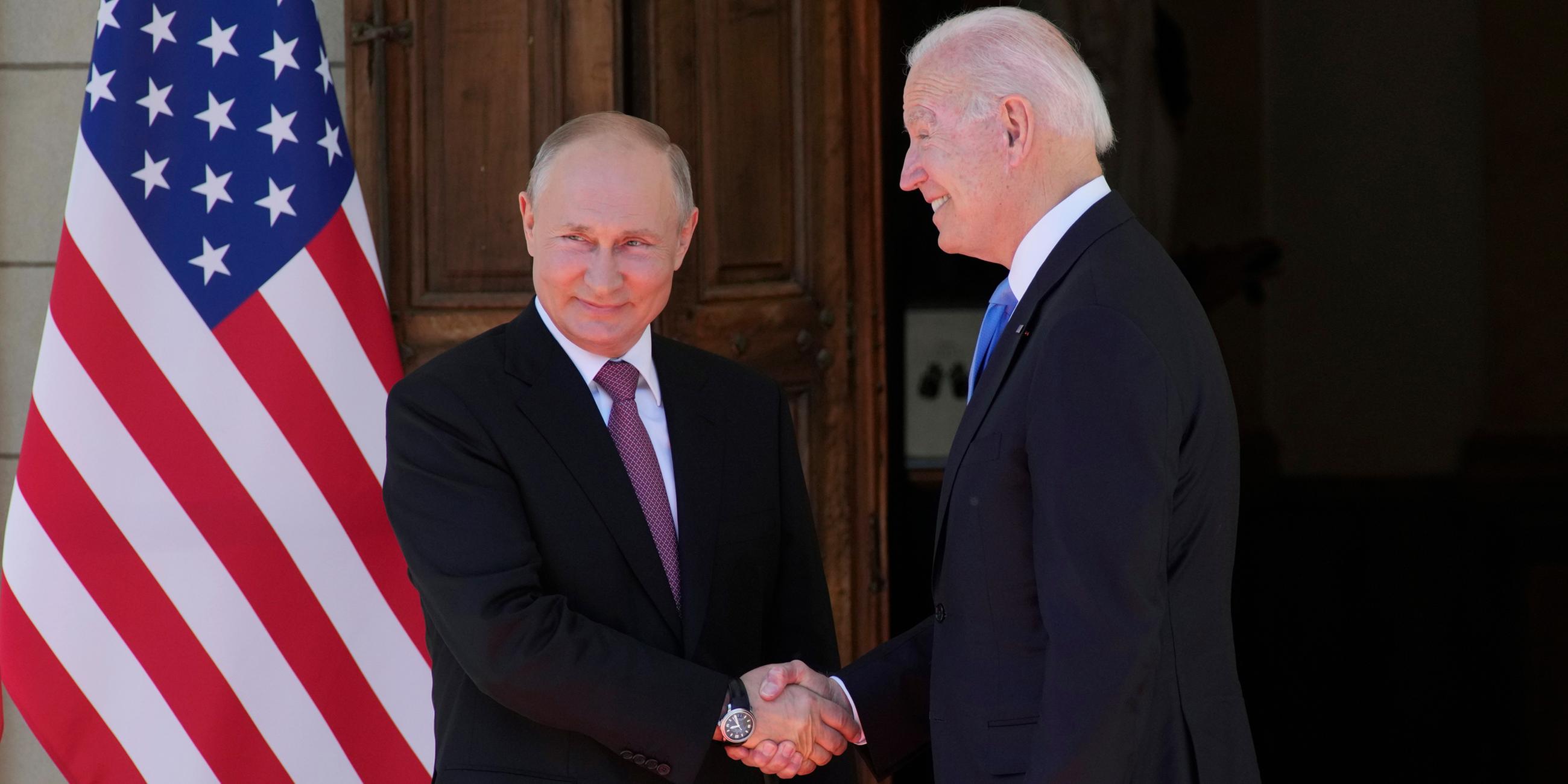 Joe Biden und Wladimir Putin am 26.06.2021 in Genf