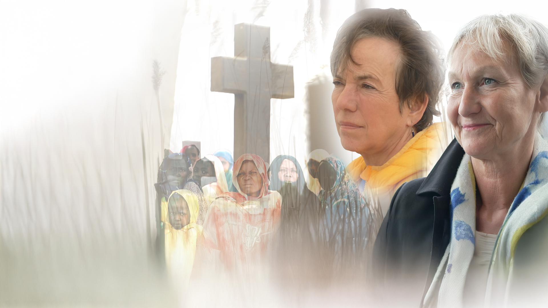 Frauen und Kreuz